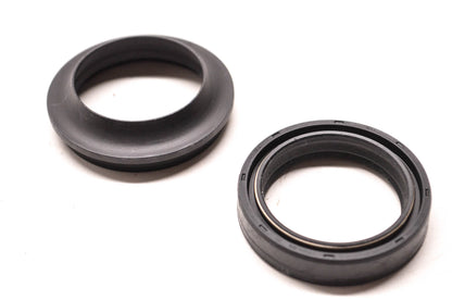 New OEM Honda 51490-MKA-D81-00 Seal Kit NOS