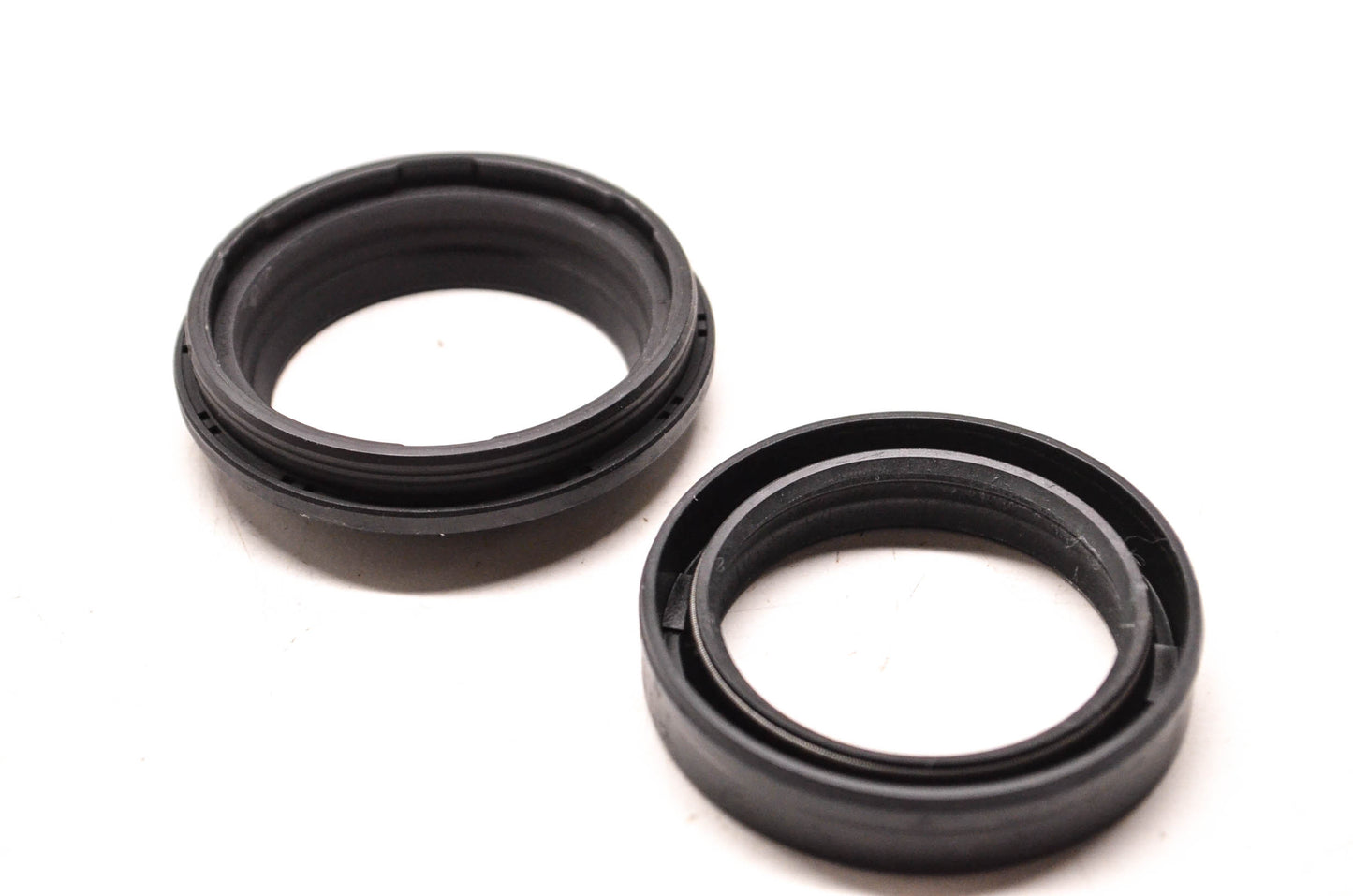 New OEM Honda 51490-MKA-D81-00 Seal Kit NOS