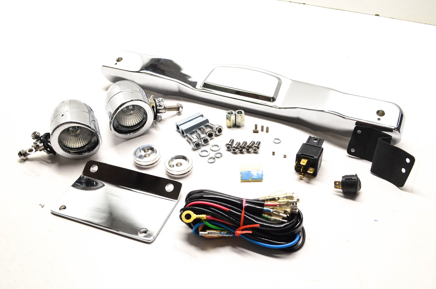 Show Chrome 55-122 Driving Light Kit NOS