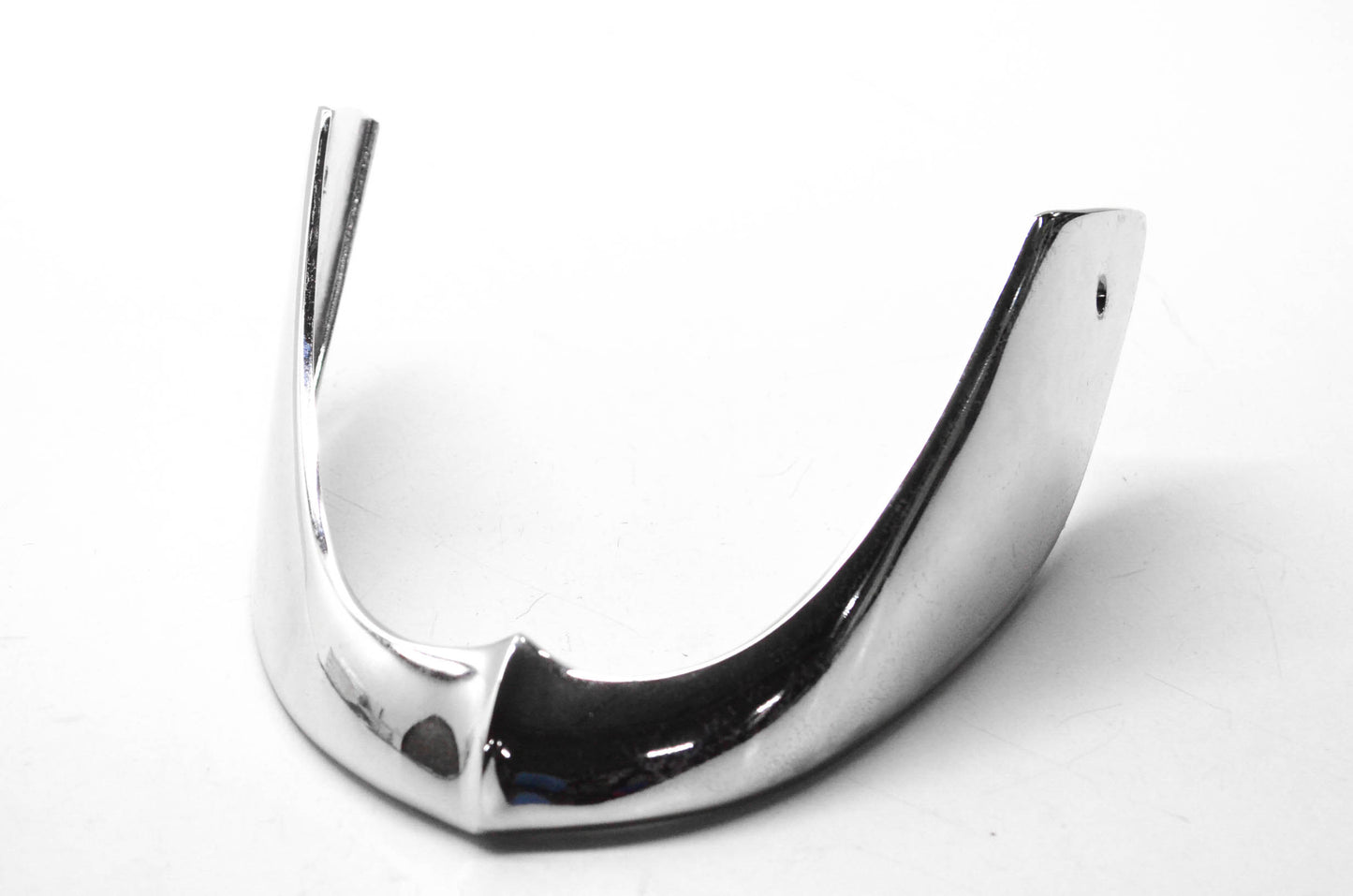 New OEM Yamaha Fender Tip '98-16 V Star XVS650A Classic NOS