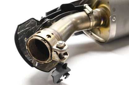 New OEM Yamaha 14B-4, 14B0998 Right Exhaust Assembly NOS