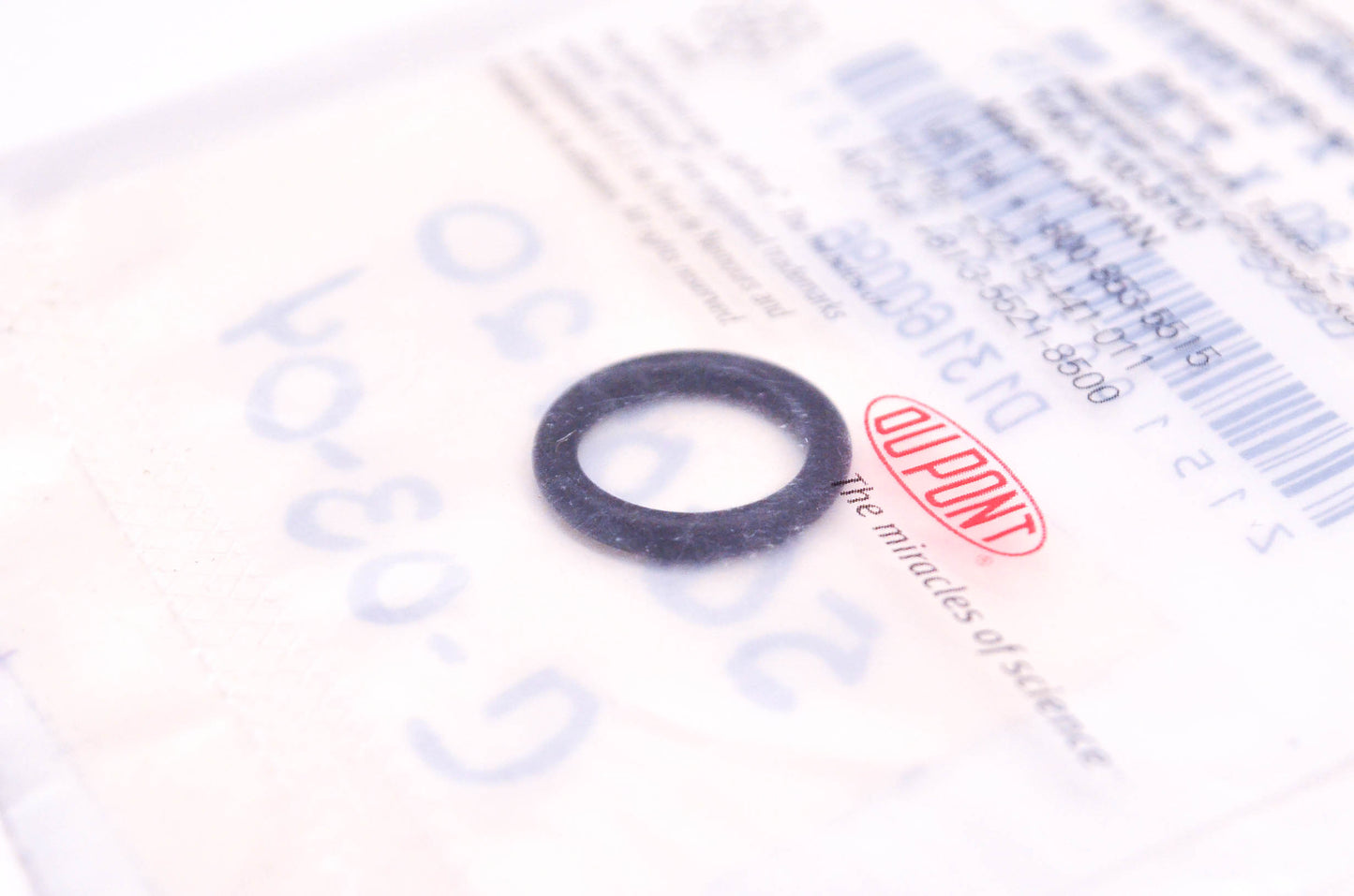 DuPont JIS P012, 56-0720 Kalrez O-ring 11.80 x 2.40 mm NOS