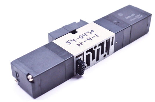 SMC NVFS2200-5FZ Solenoid Valve VFS2A73 NOS
