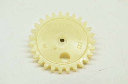 New OEM Stihl 1119-647-1800, LG04E02 Oil Pump Spur Gear NOS