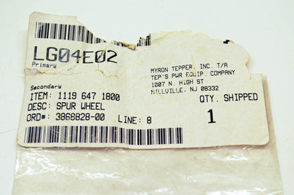 New OEM Stihl 1119-647-1800, LG04E02 Oil Pump Spur Gear NOS