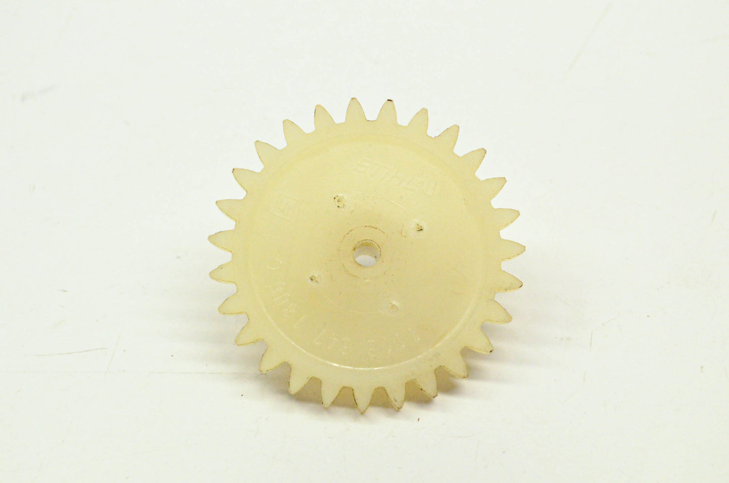 New OEM Stihl 1116-647-1806 Spur Gear NOS