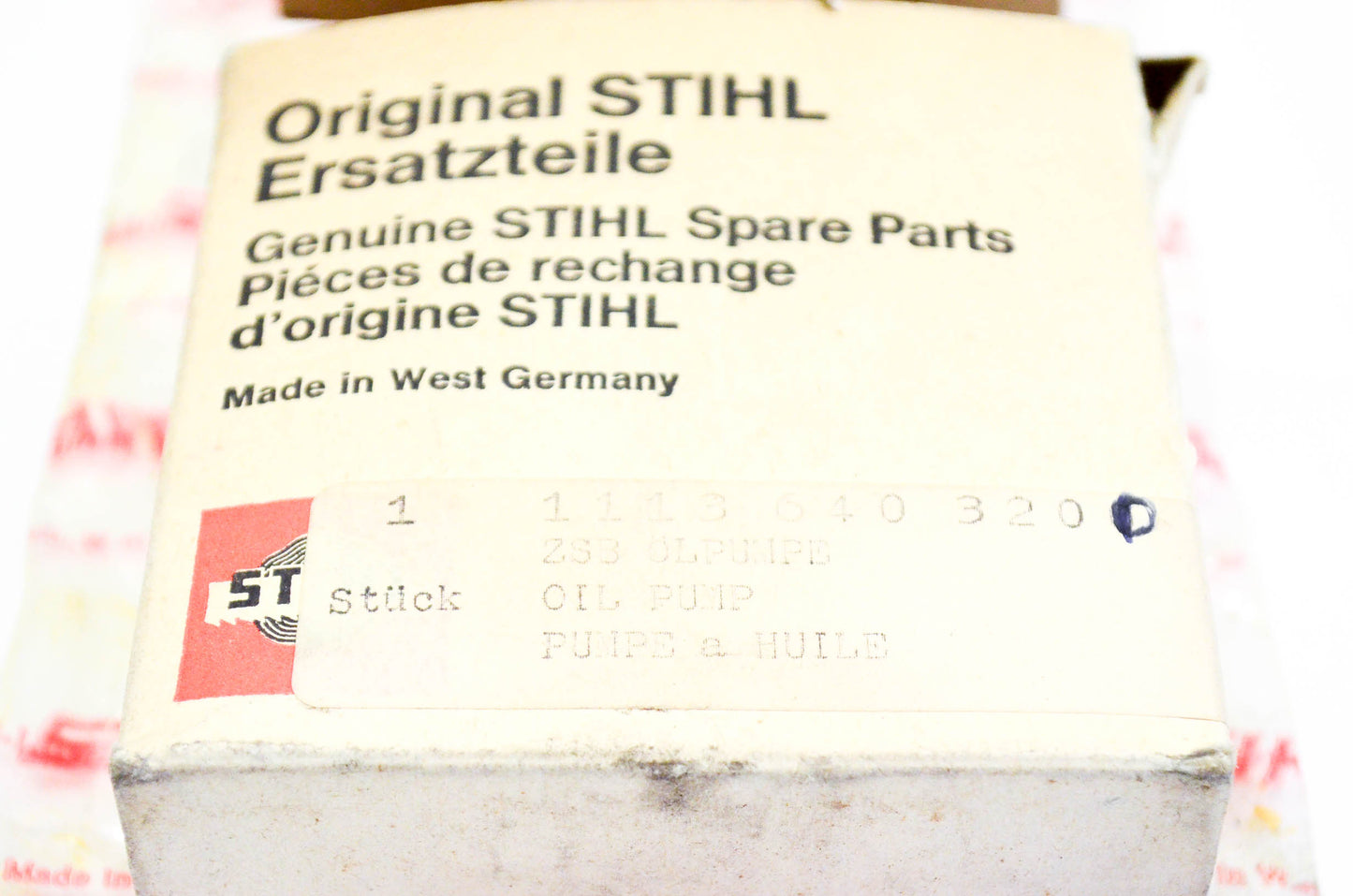 New OEM Stihl 1113-640-3200 Oil Pump NOS