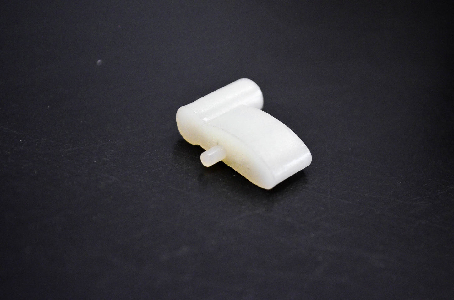 New OEM Stihl 1125-195-7200 Pawl NOS