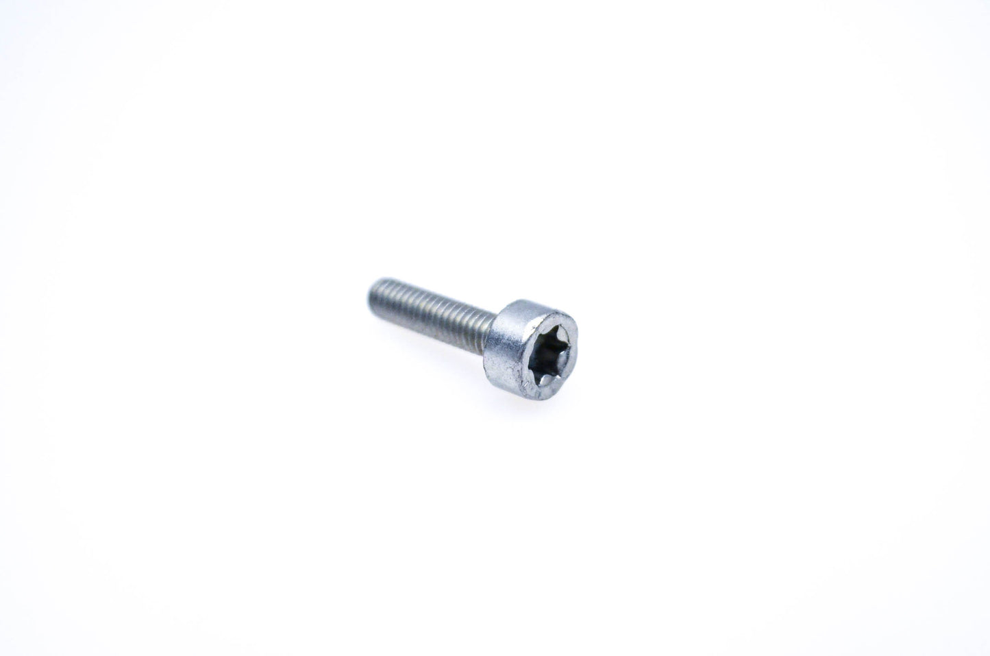 New OEM Stihl 9022-313-0680 Pan Head Screw M4x16 NOS