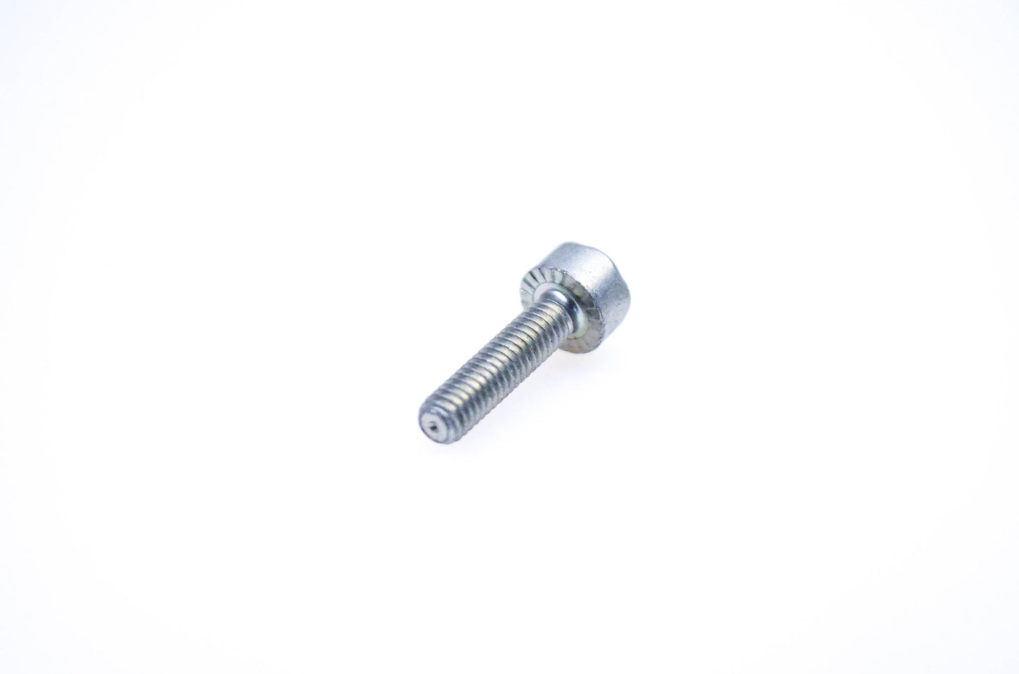 New OEM Stihl 9022-313-0680 Pan Head Screw M4x16 NOS