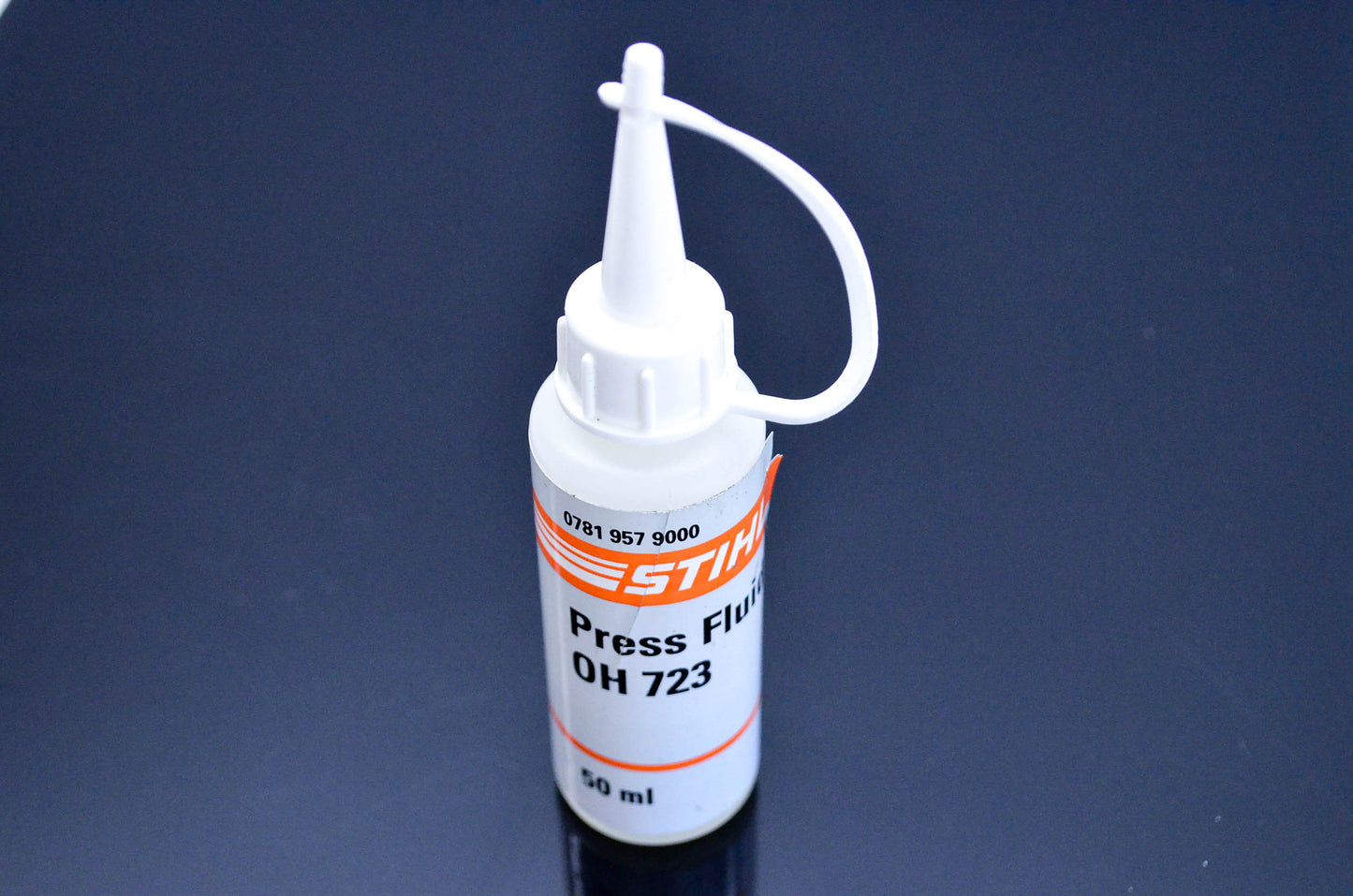 New OEM Stihl 0000-967-5399, OH 723, 0781-957-9000 Press Fluid OH 723 NOS