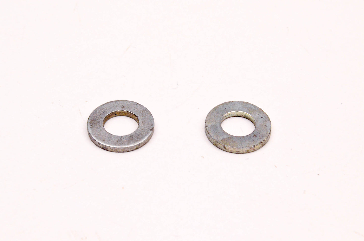 New OEM Stihl 9291-021-0120 Washers Qty 2 NOS