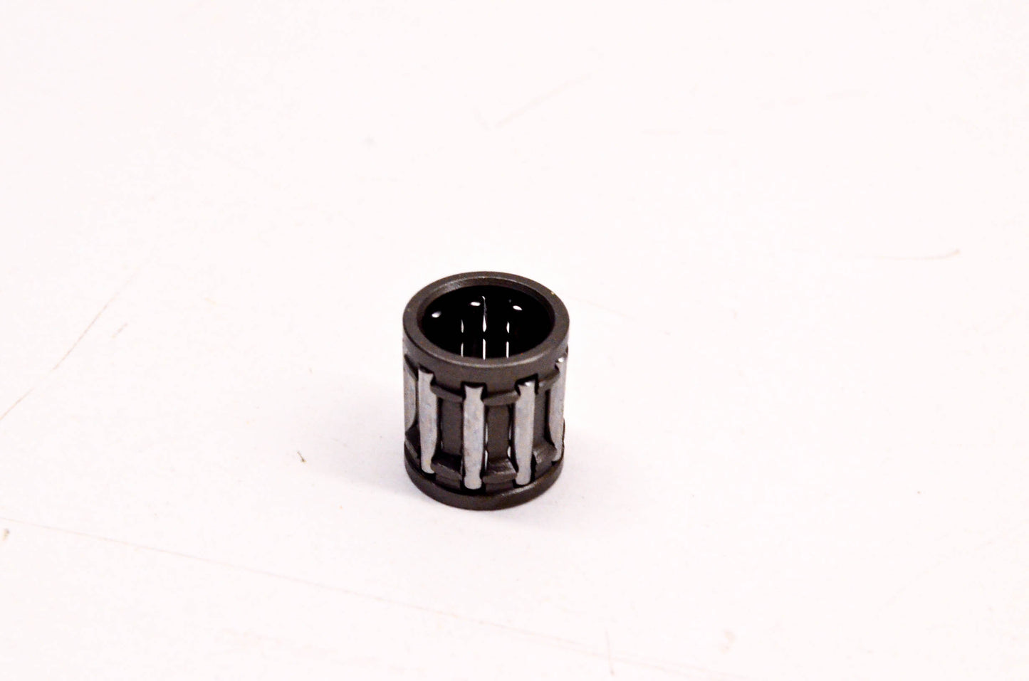 New OEM Stihl 9512-003-1840 Piston Pin Bearing NOS