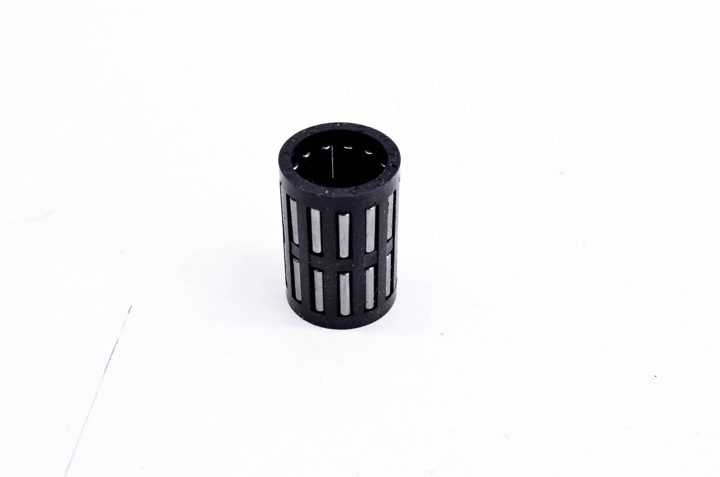 New OEM Stihl 9512-933-3150 Needle Bearing NOS