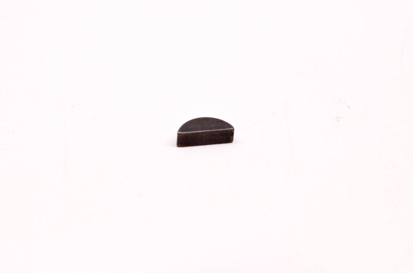 New OEM Stihl 9482-435-0390 Woodruff Key 3x3,7 NOS