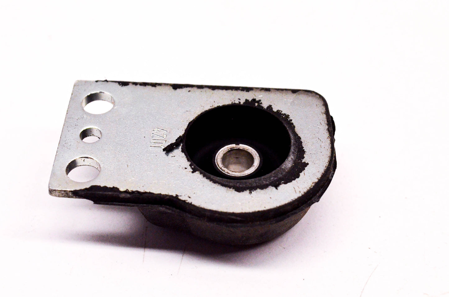 New OEM Stihl 4201-790-9900 Annular Buffer Mount NOS