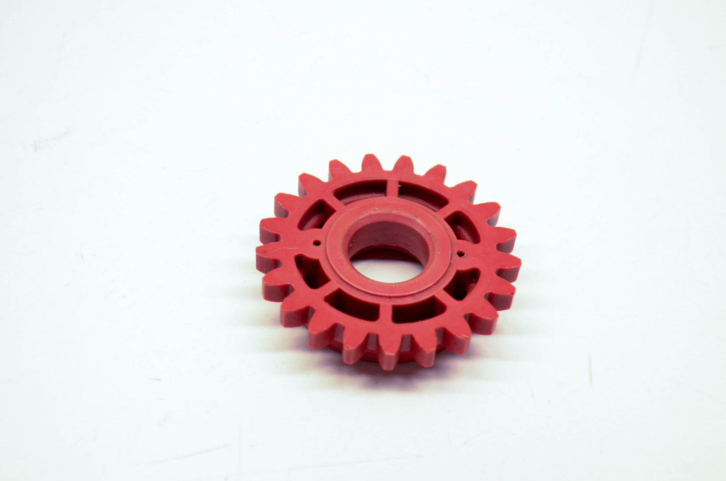 New OEM Stihl 1115-647-1800 Red Spur Gear NOS