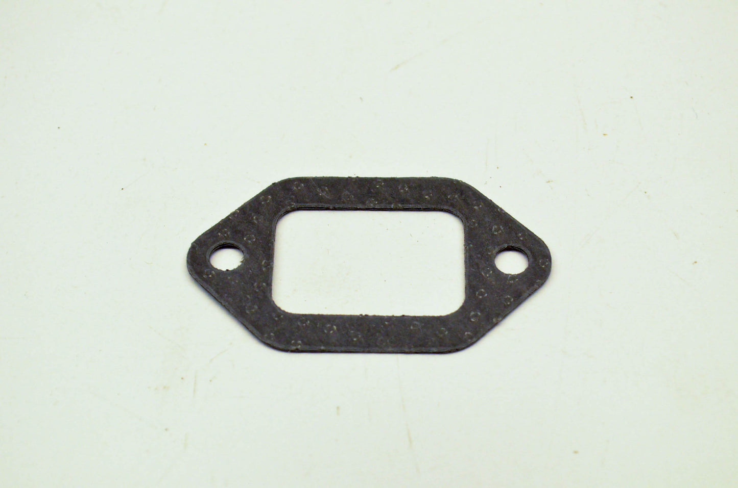 New OEM Stihl 1115-149-0600 Exhaust Gasket NOS