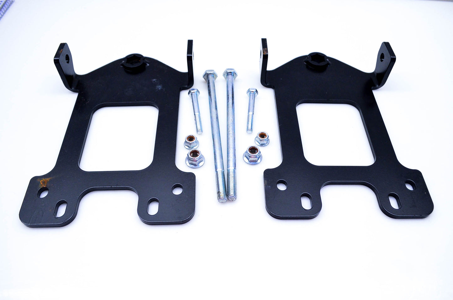 New OEM Polaris 1005-05-0570 Mounting Bracket Kit NOS