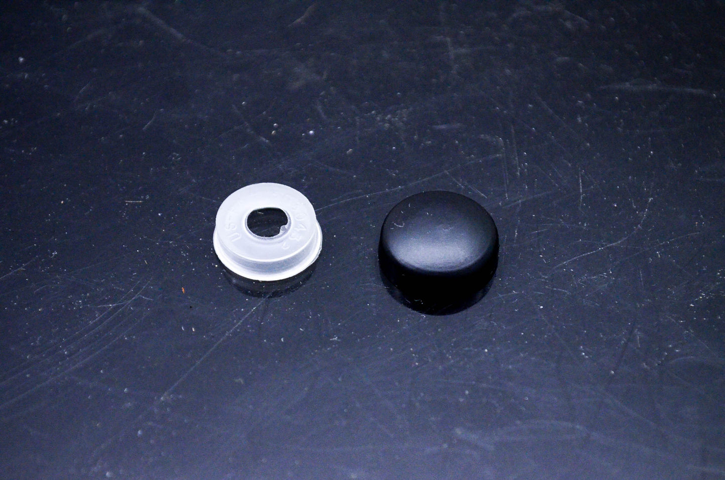 New OEM Arctic Cat 0124-054 Snap Cap w/ Washer NOS