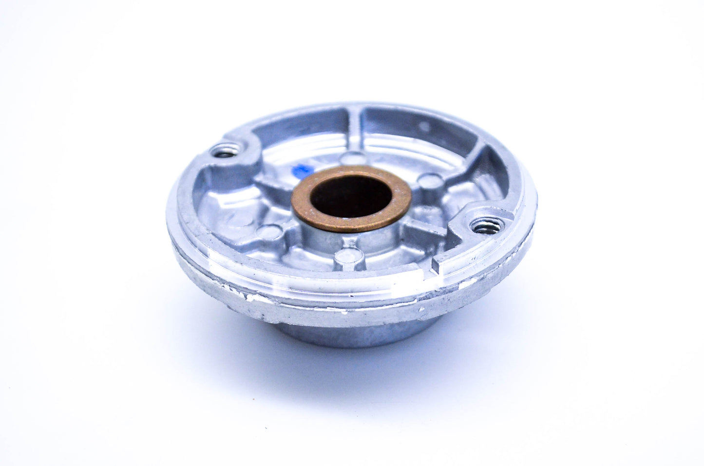 United Technologies Automotive 56704-40CP Drive Hub NOS