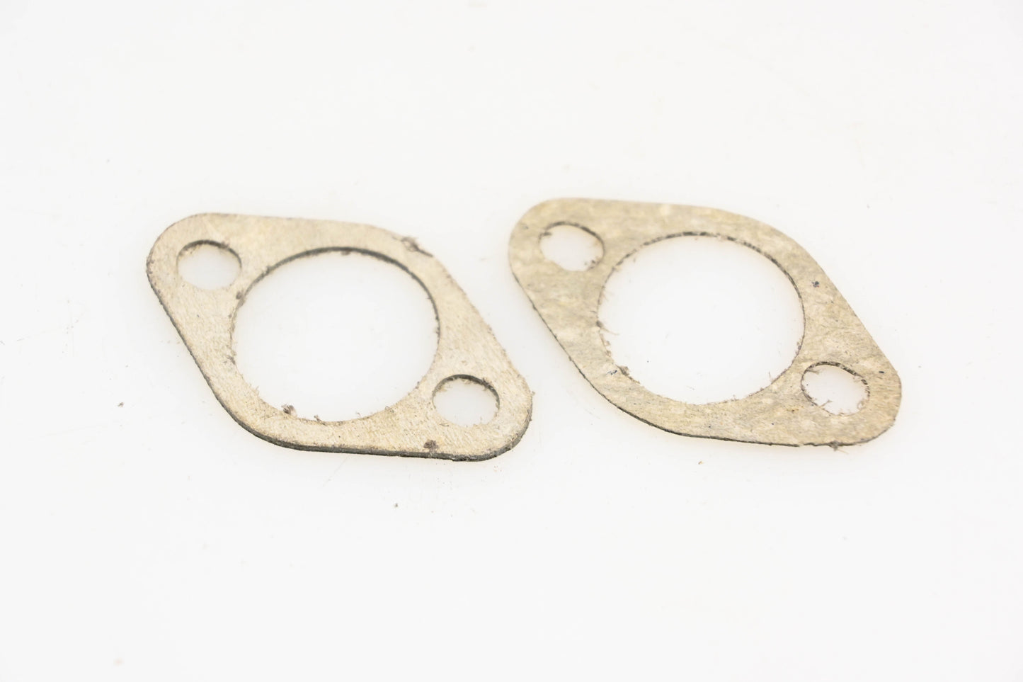 New OEM Tecumseh 30081 Exhaust Gaskets Qty 2 NOS