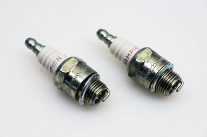 Champion CJ14 Sparkplugs Qty 2 NOS