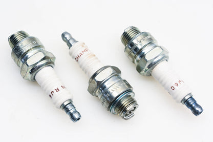 Champion RJ6C Sparkplugs Qty 3 NOS