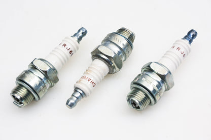 Champion RJ6C Sparkplugs Qty 3 NOS