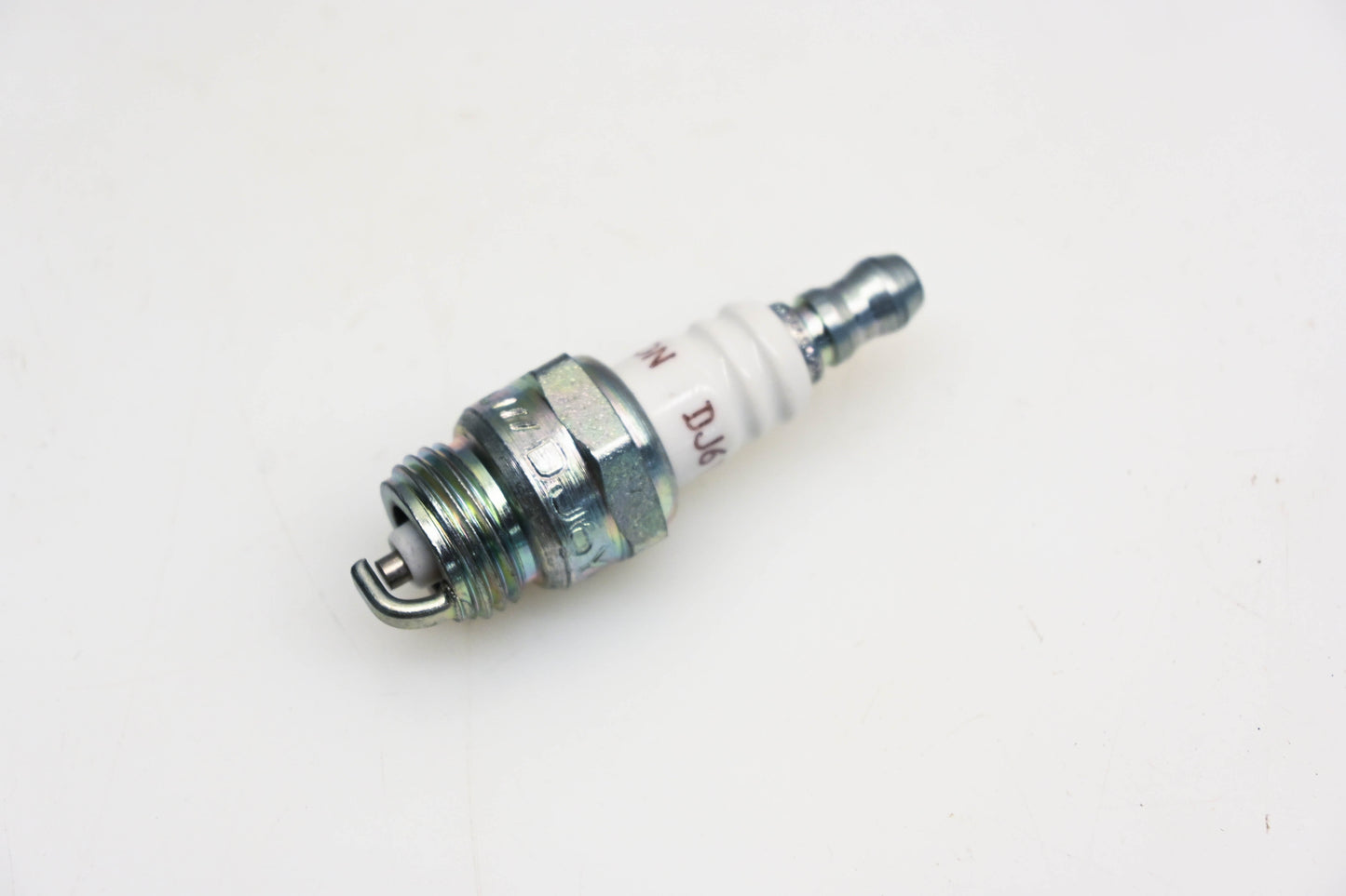 Champion DJ6Y Sparkplug NOS