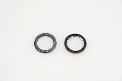 New OEM Briggs & Stratton 221377 Spring Cap Qty 2 NOS