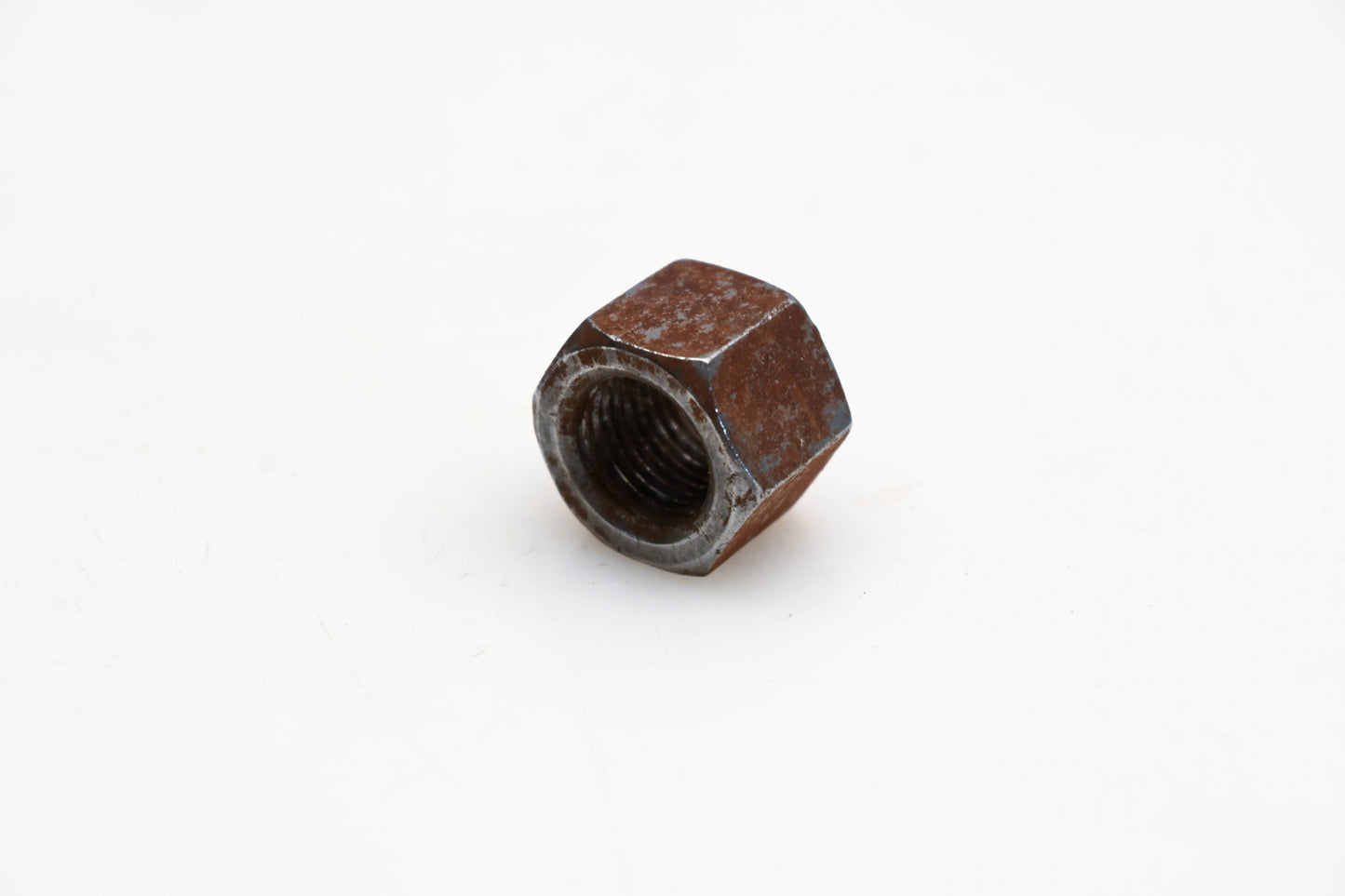 New OEM Tecumseh 650863 Flywheel Nut NOS