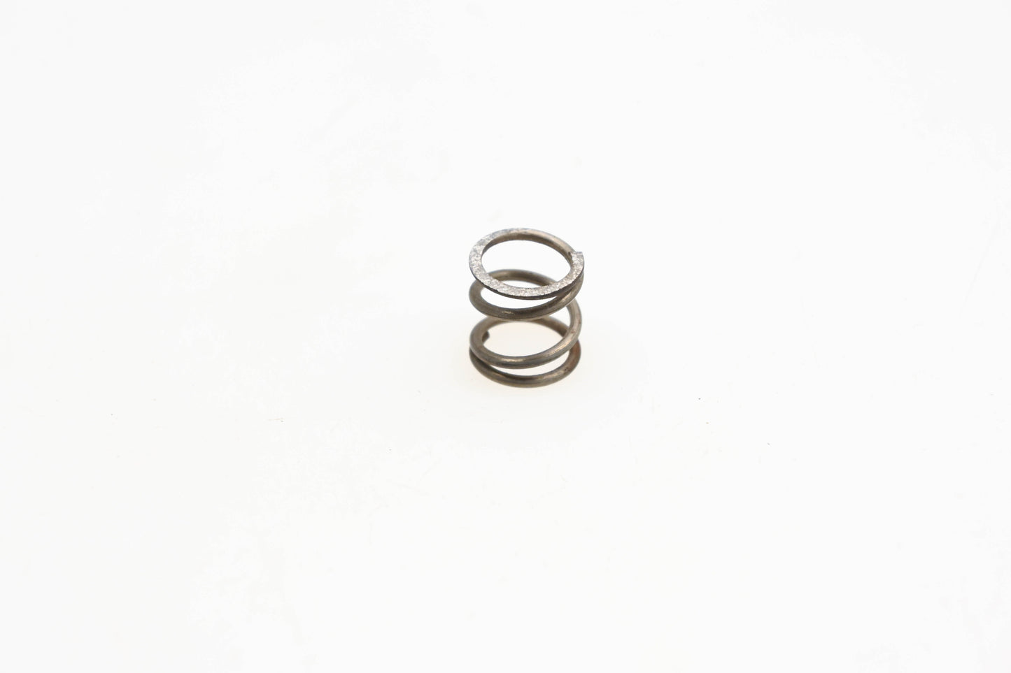 New OEM Tecumseh 590482 Spring NOS