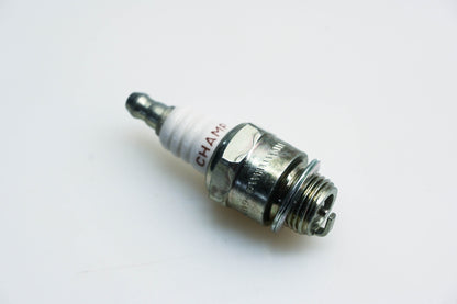 Champion CJ14 Spark Plug NOS