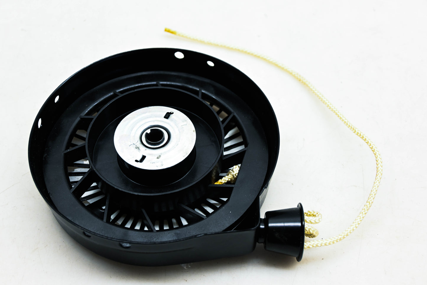New OEM Tecumseh 590646 Recoil Starter Pulley NOS