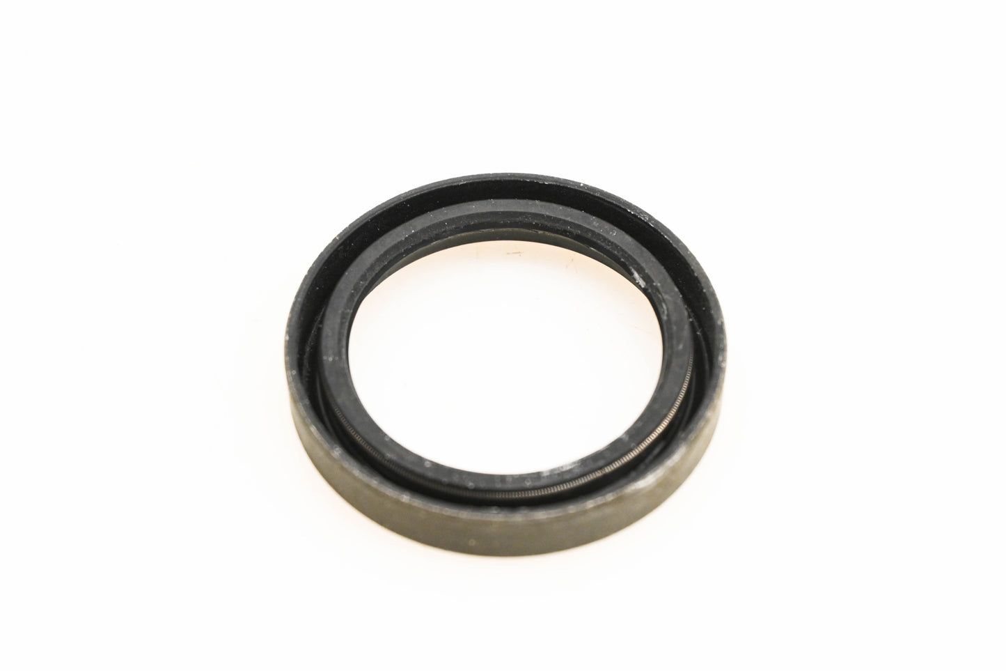 New OEM Tecumseh 35319 Oil Seal NOS