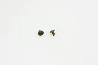 New OEM Tecumseh 650506 Screws Qty 2 NOS