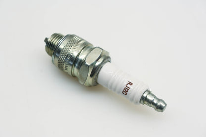 Champion RJ12C, 592 Spark Plug NOS