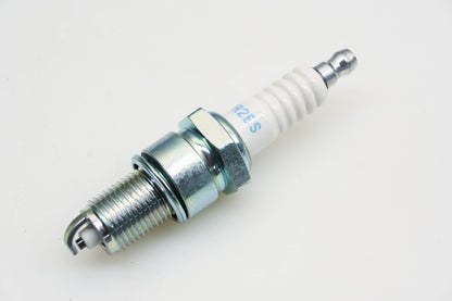 NGK BPR2ES Spark Plug NOS