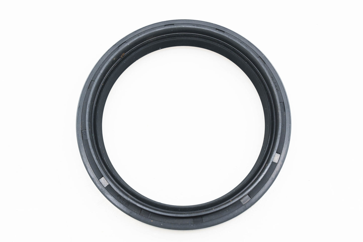 STO HT026-5 TC9 67x84x9 / 14 Oil Seal NOS