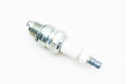 Champion RL87YC, 327 Spark Plug NOS