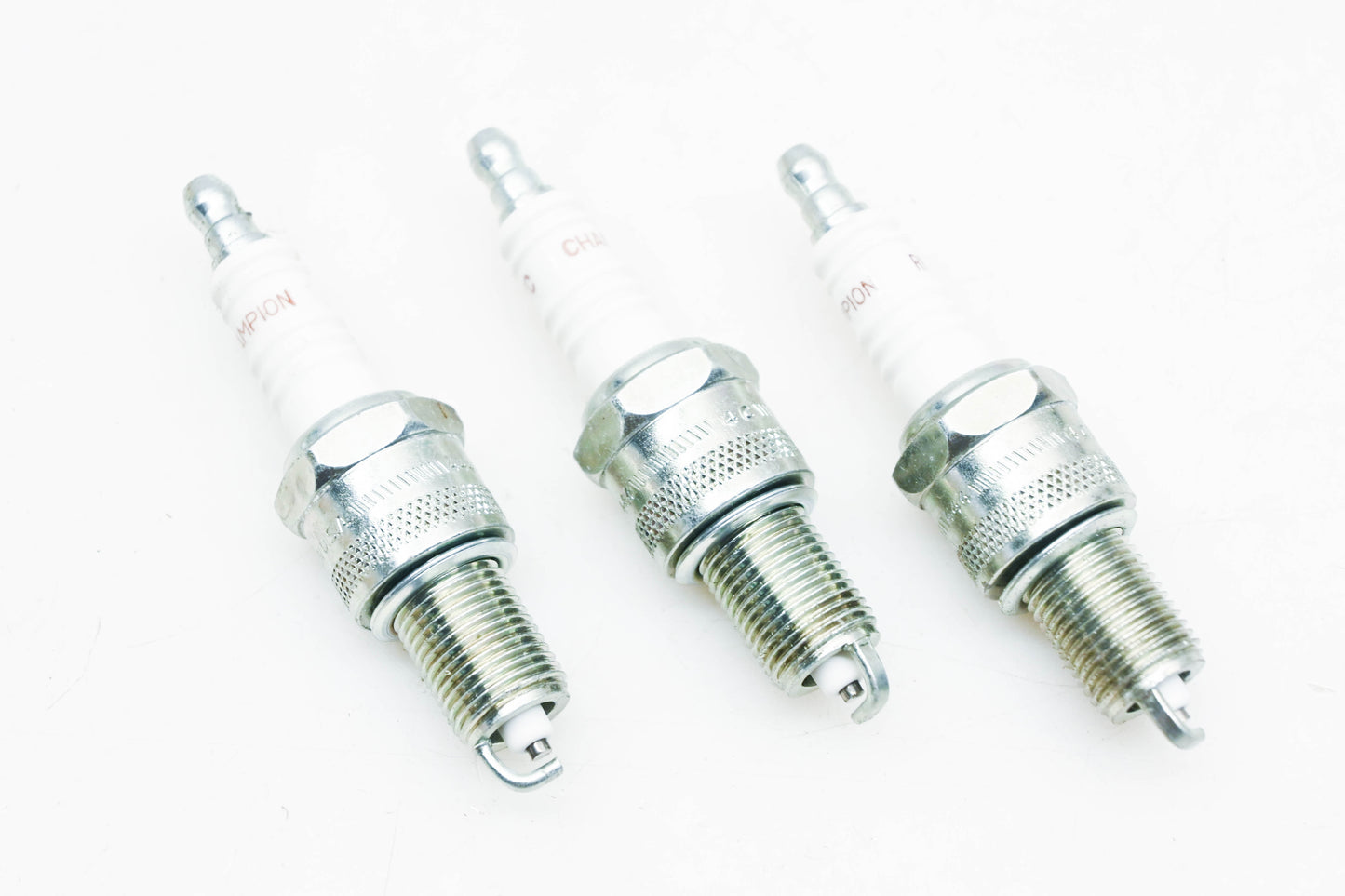 Champion RN14YC, 405 Spark Plugs Qty 3 NOS