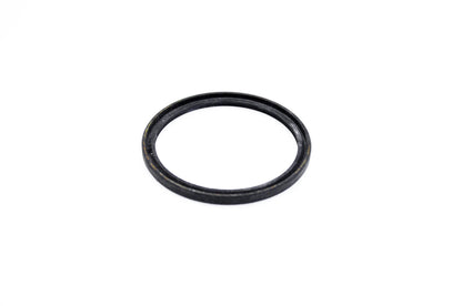 New OEM Suzuki 3402-476 Movable Driven Seal NOS