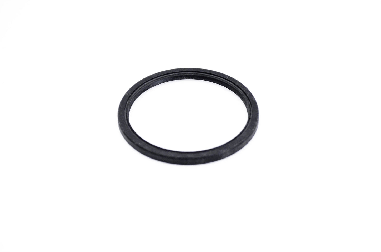 New OEM Suzuki 3402-476 Movable Driven Seal NOS