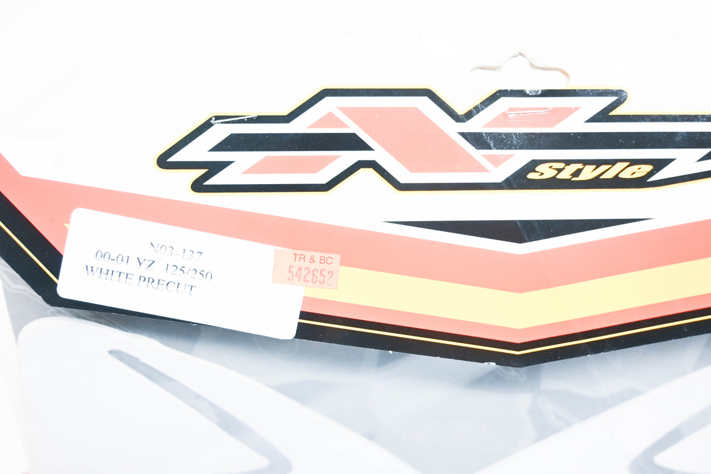 N-Style N03-137, 542652 White Pre-Cut Number Background NOS