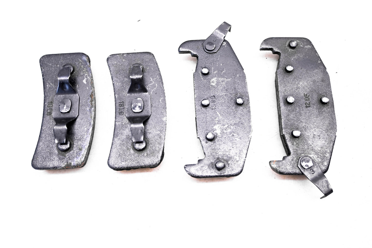 Parts Master 65-377, MD377 Brake Pad Kit NOS
