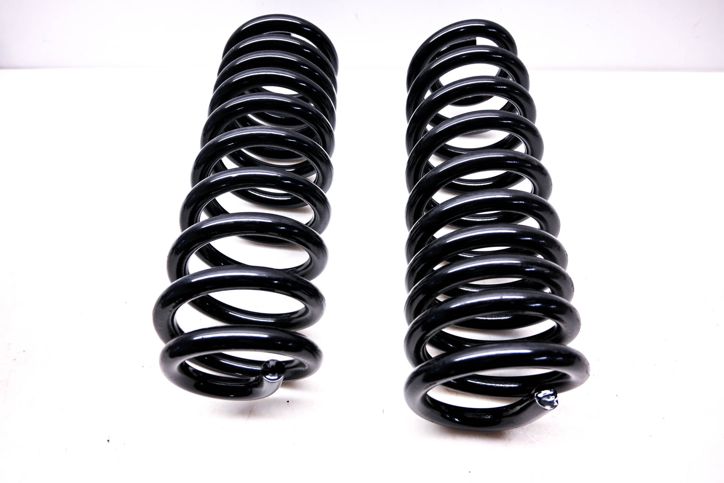 Roadmates 110150, CC820, 64028 Coil Spring Kit NOS