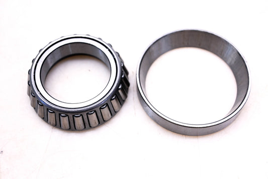 Federal Mogul A18, D28-1B717 Wheel Bearing NOS