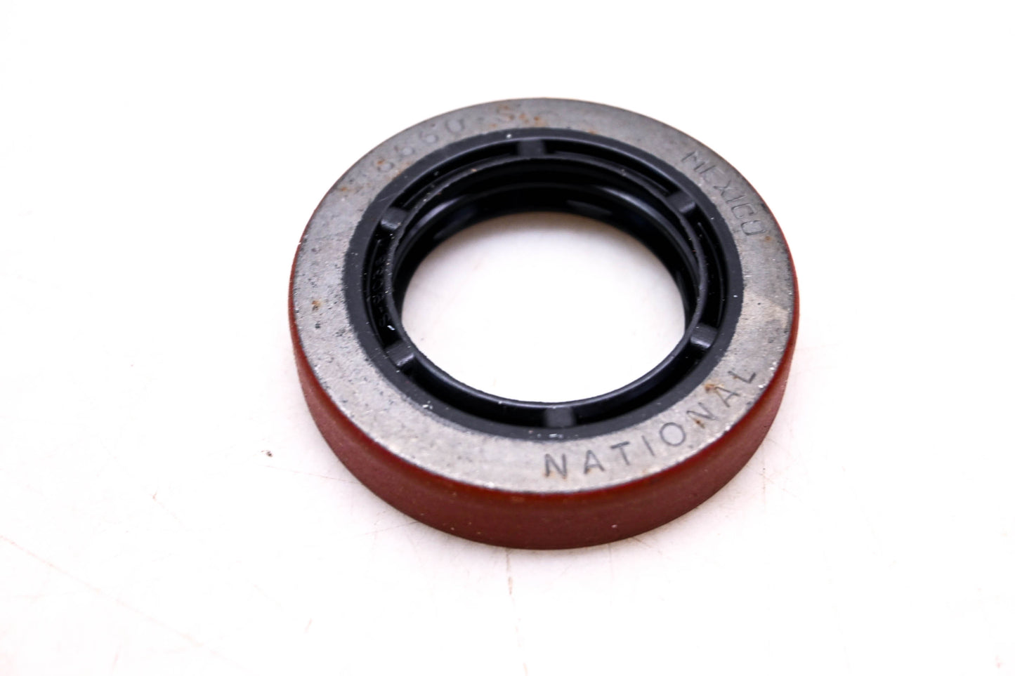 Federal Mogul 8660S, 4MO3260 Oil Seal NOS