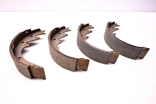 Parts Master FB329 Brake Shoes Kit NOS